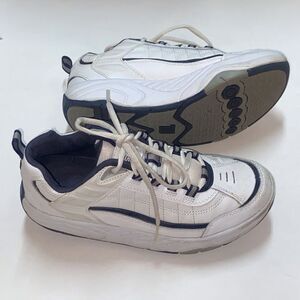 TS Sport Sleek White and Black Men Sneakers Walking Curved Leather Upper Sz, 8.5